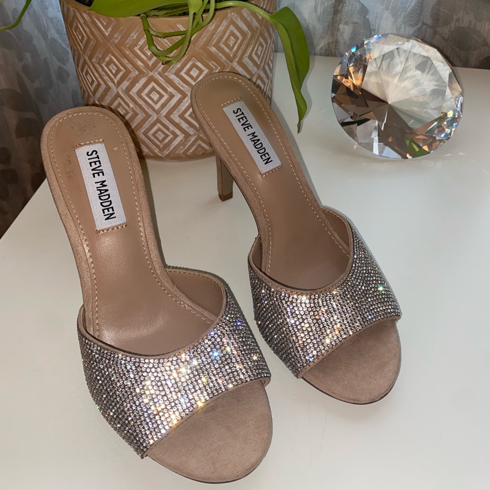 Steve Madden Rhinestone slip on sandals